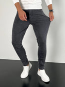 Classic Comfort Premium Men's Jeans for Every Style" AlHudaibiyaa